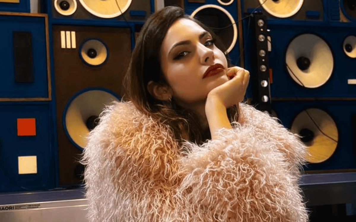 Ovdje Radio Dubrava, dobro jutro Hrvatska! Na scenu došao mjuzikl u kojem nastupa Tara Thaller