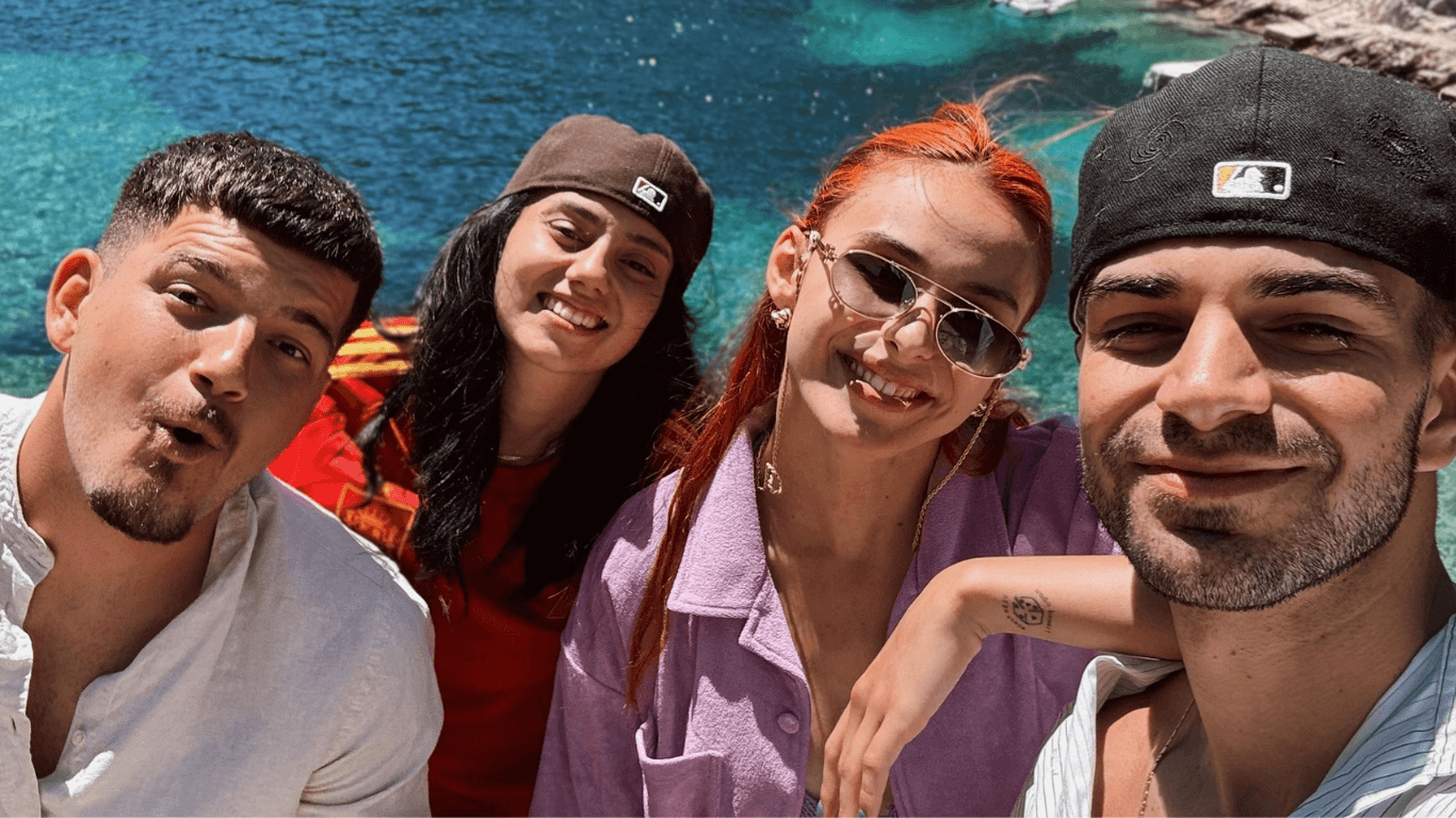 Što se dogodi na Šolti, ostaje na Šolti! Vedran, Nika, Pave i Raf provode ljeto kao u filmu