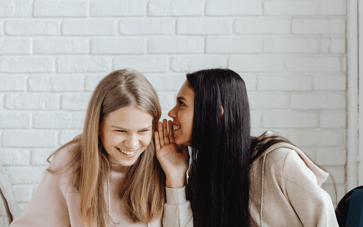 Zašto ovaj tajni podatak nikada ne smijete podijeliti ni s najboljom prijateljicom?